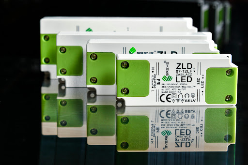 Power supplies for LED bulbs