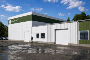 BREVE invests in growth – the new warehouse hall is complete